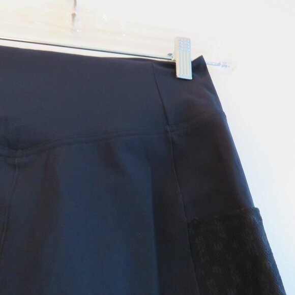 ERES Yama Sports Bike Shorts Minimalist Stretch Quiet Luxury - Size S - Picture 8 of 14